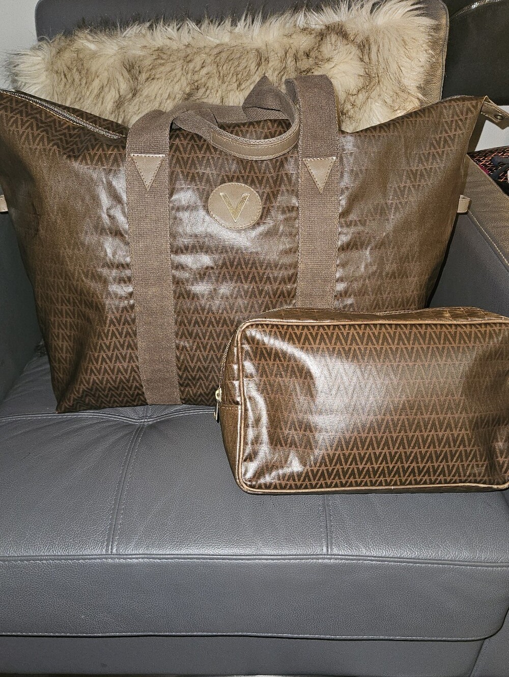 Valentino Vintage Travel Set